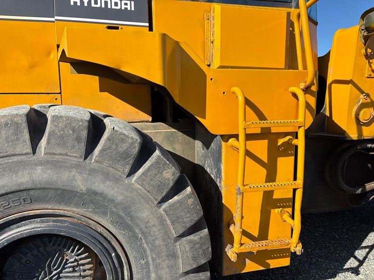 hyundai-hl760-image-19