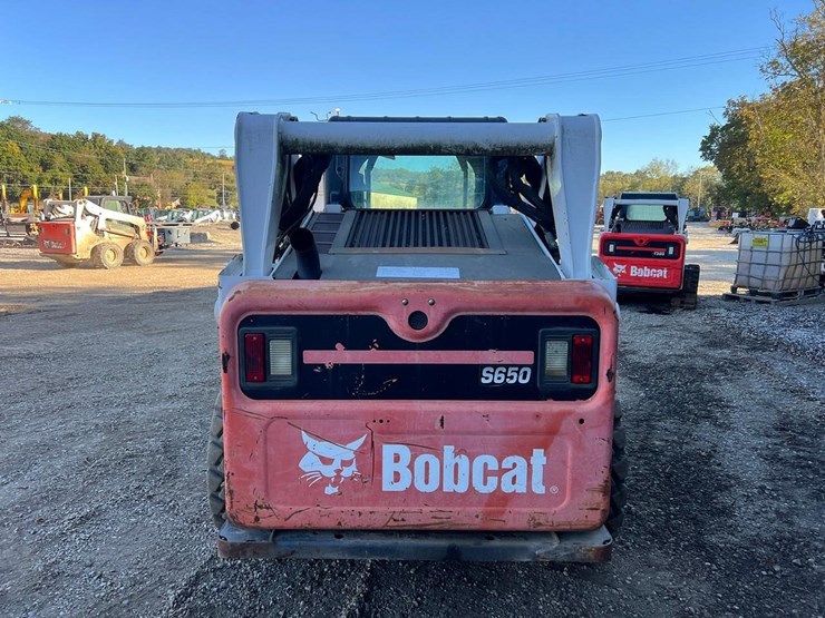 2016-bobcat-s650-image-5