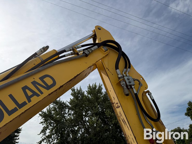 new-holland-ec35-image-18