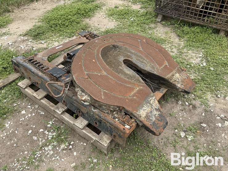 adjustable-5th-wheel-plate-image-3