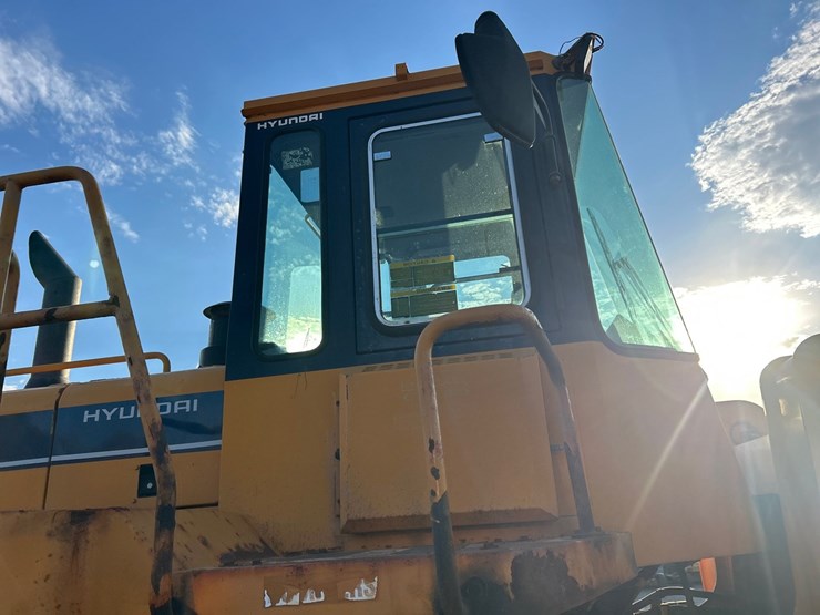 hyundai-hl760-image-61
