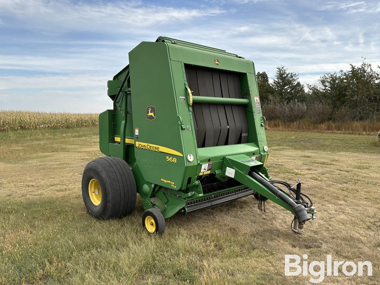 2008-john-deere-568-image-3