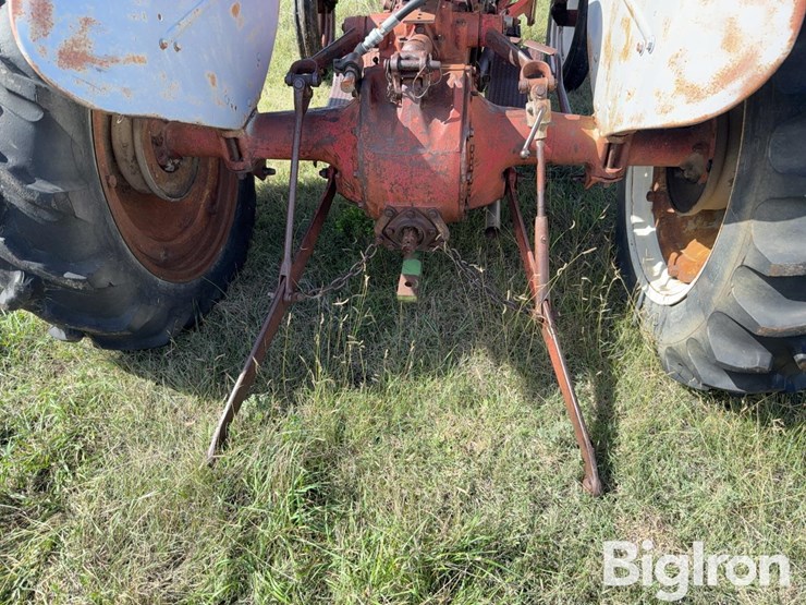 ford-8n-image-10