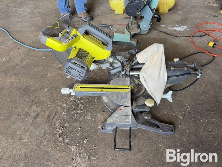 ryobi-10”-sliding-compound-miter-saw-image-8