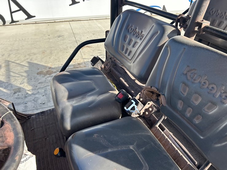 kubota-rtvx1140-image-23