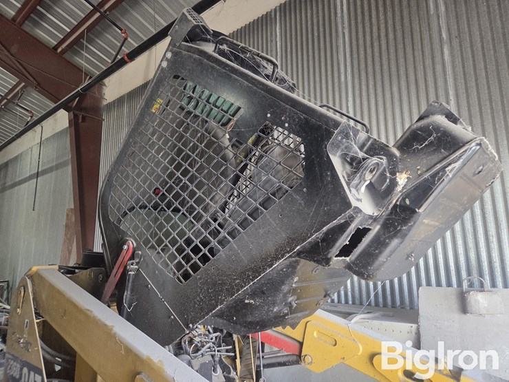 caterpillar-236d-image-9