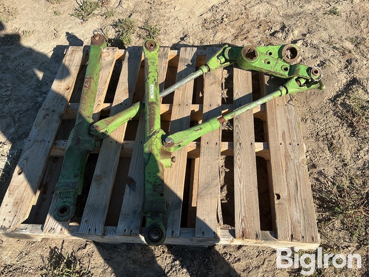 john-deere-30-image-8