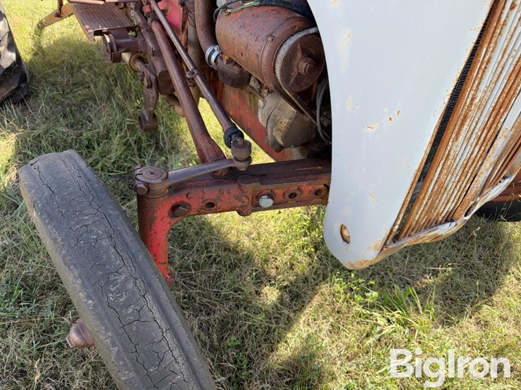 ford-8n-image-15