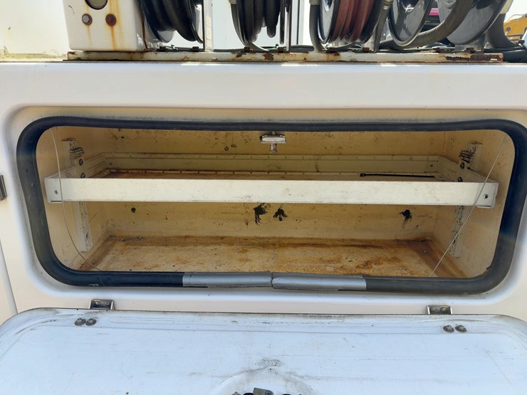 2018-ford-f250-xl-image-18
