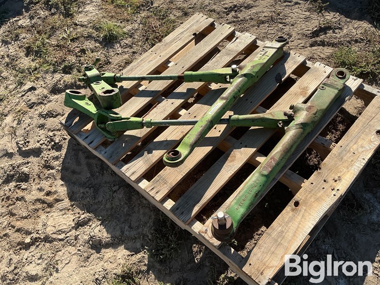 john-deere-30-image-3