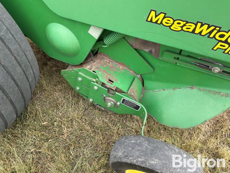 2008-john-deere-568-image-20