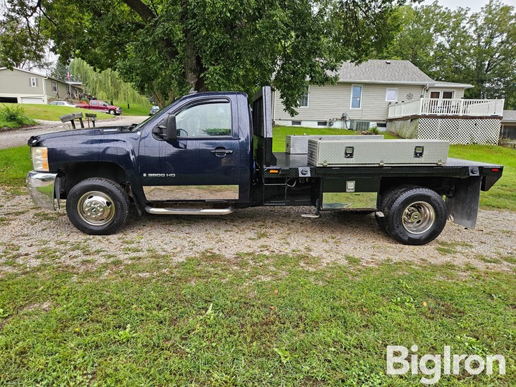 2007-chevrolet-silverado-3500hd-image-8