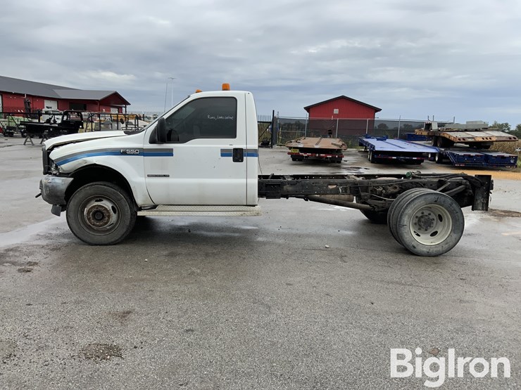 2002-ford-f550-xl-image-8