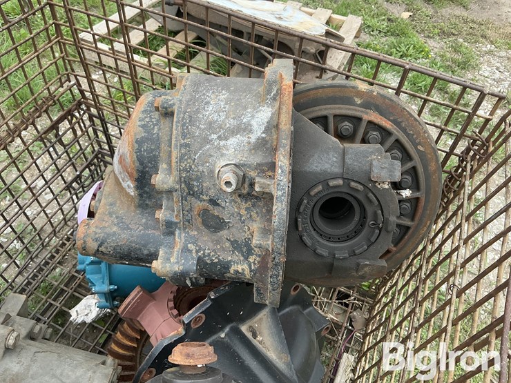 truck-rear-ends-image-12