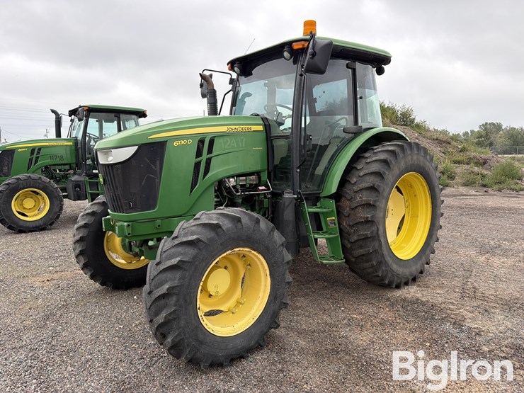 2014-john-deere-6130d-image-1