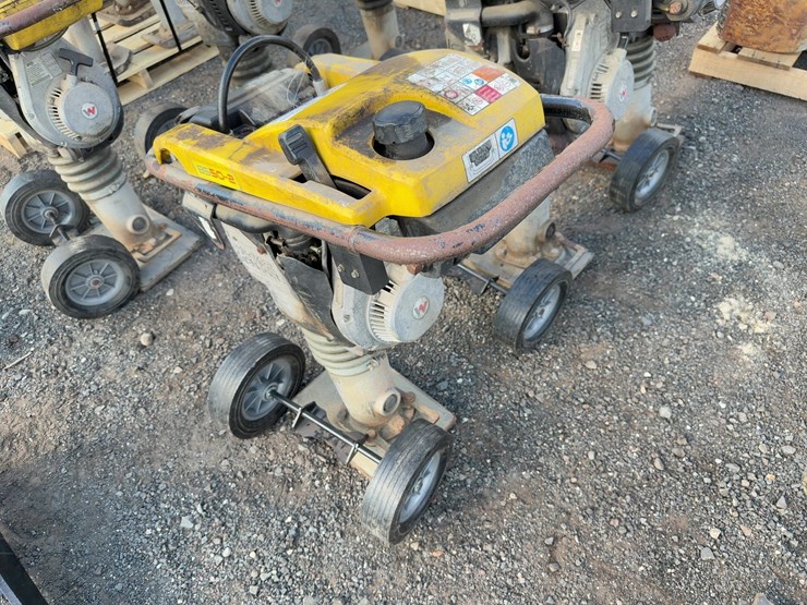 wacker-neuson-bs50-2-image-1