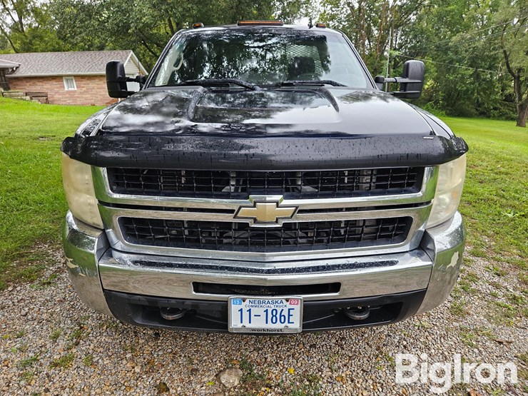 2007-chevrolet-silverado-3500hd-image-2