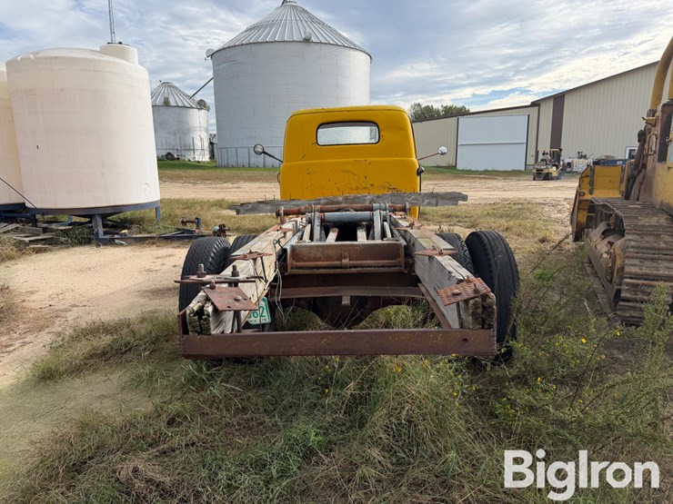 1949-ford-f-6-s/a-cab-&-chassis-image-6