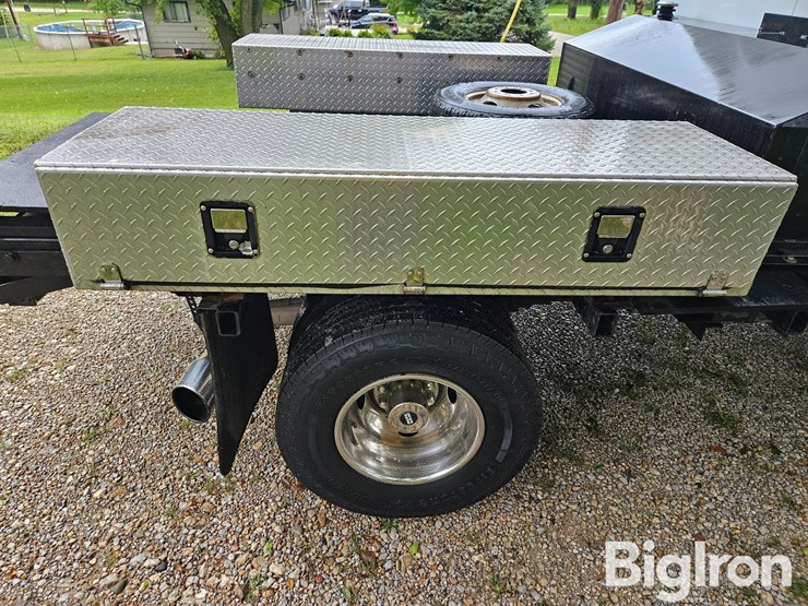 2013-chevrolet-express-g4500-image-11