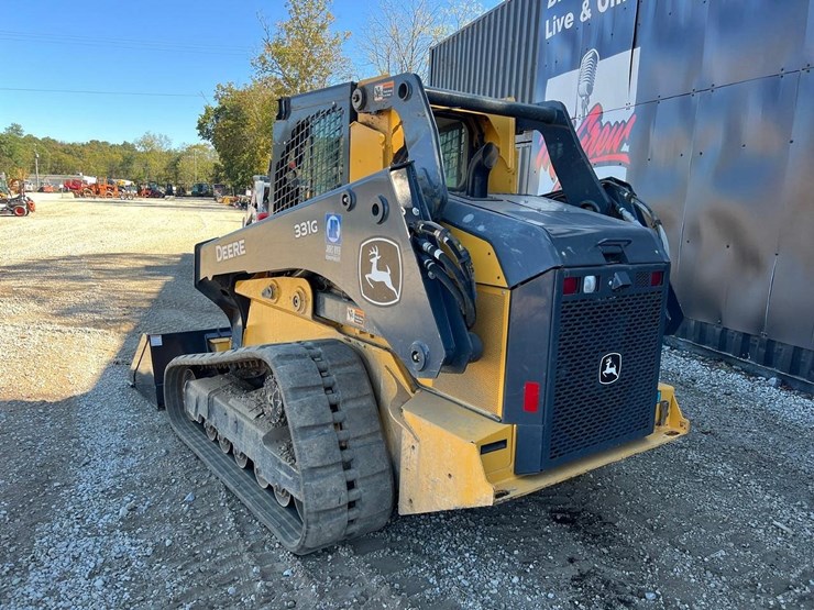 2024-deere-331g-image-4