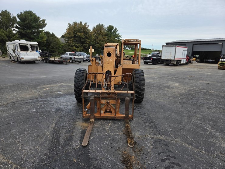 lull-644b-37-image-4