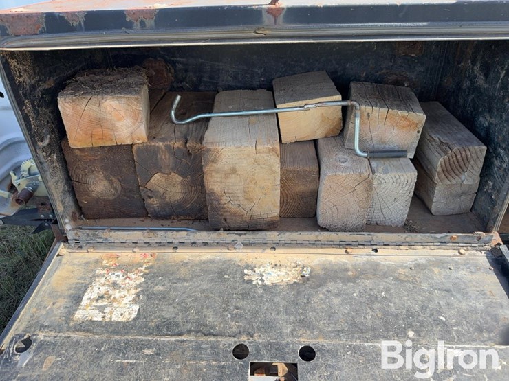 2018-shop-built-6’6”-pickup-box-camper-image-9
