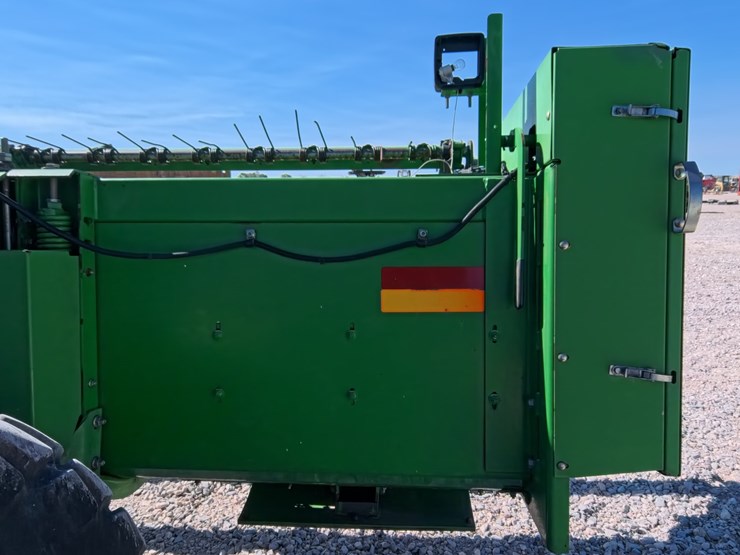 john-deere-4895-image-70