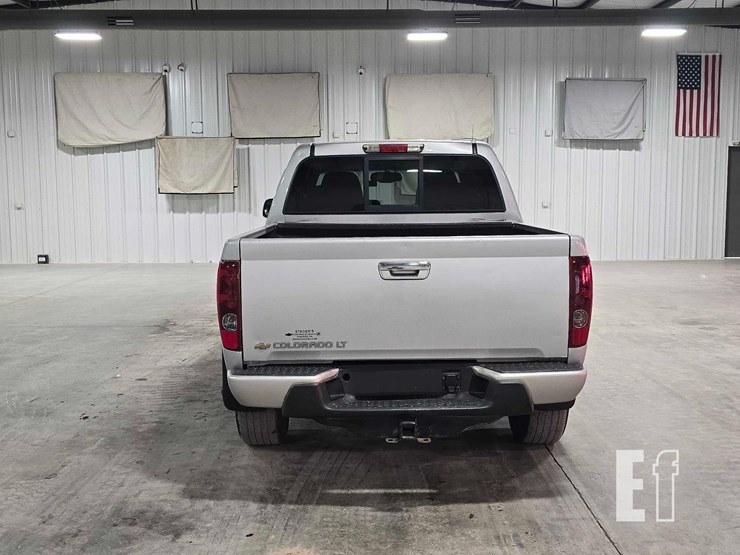2012-chevrolet-colorado-image-8