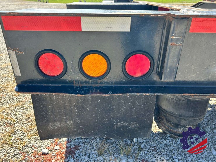 2012-trail-king-tk70hdg-image-65