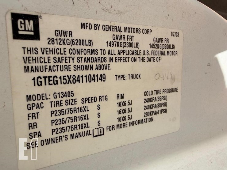 2004-gmc-savana-g1500-image-23