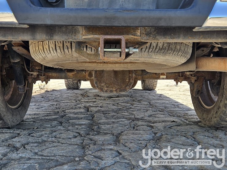 2016-ford-f150-image-21
