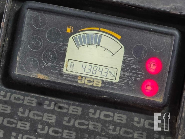 2020-jcb-930-image-17