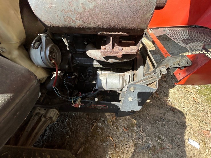 kubota-zd331-image-35