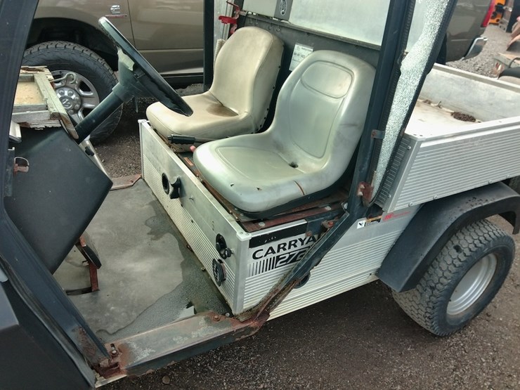 club-car-carryall-272-image-5