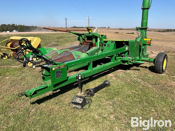 john-deere-3975-image-9