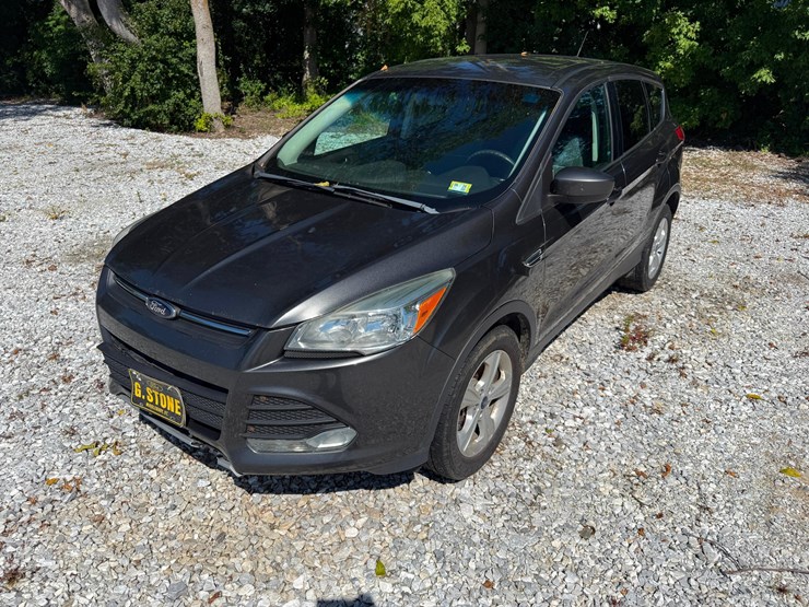 2015-ford-escape-image-2