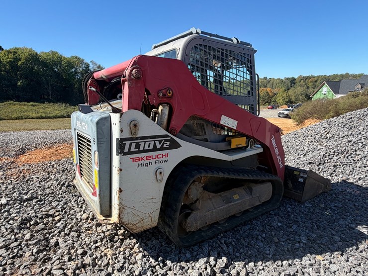 2016-takeuchi-tl10v2-image-3