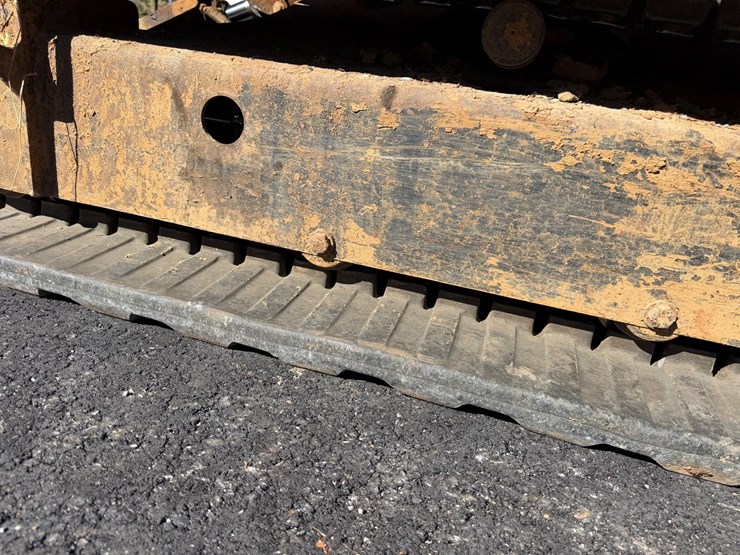 2018-caterpillar-305.5e2-image-10