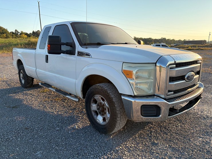 2011-ford-f250-image-12