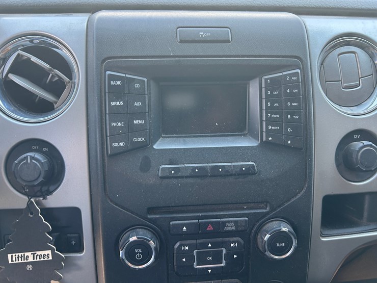 2014-ford-f150-xlt-image-60