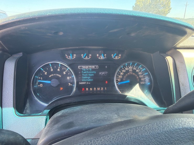 2013-ford-f150-xlt-image-39