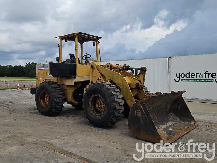caterpillar-928f-image-7
