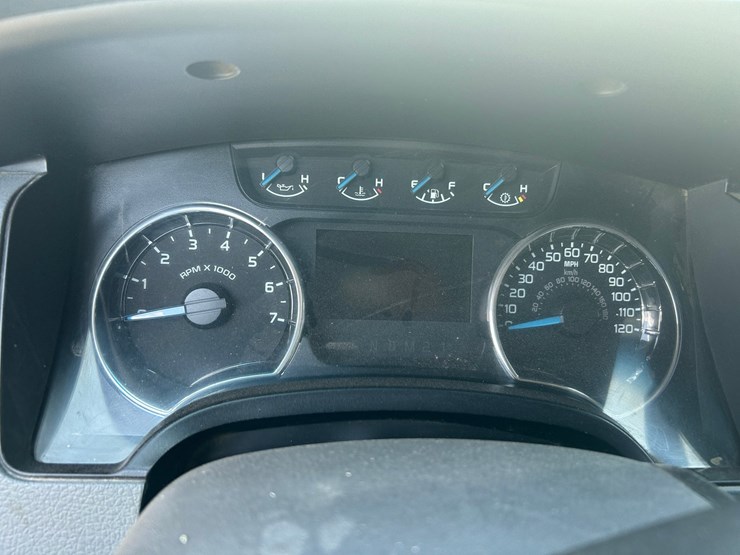 2014-ford-f150-xlt-image-66
