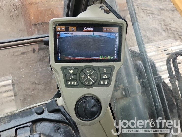 2015-case-cx210c-image-36