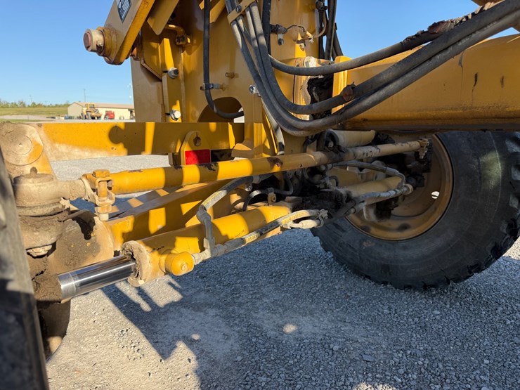 caterpillar-120m2-vhp-plus-image-13