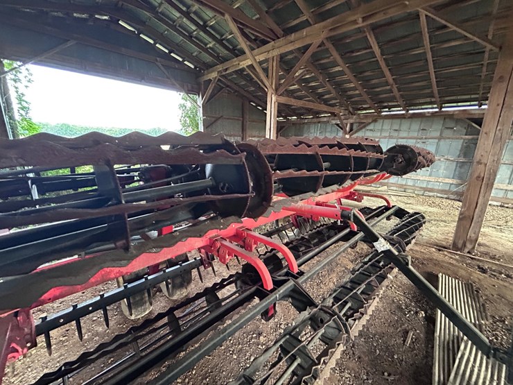 unverferth-rolling-harrow-220-image-17