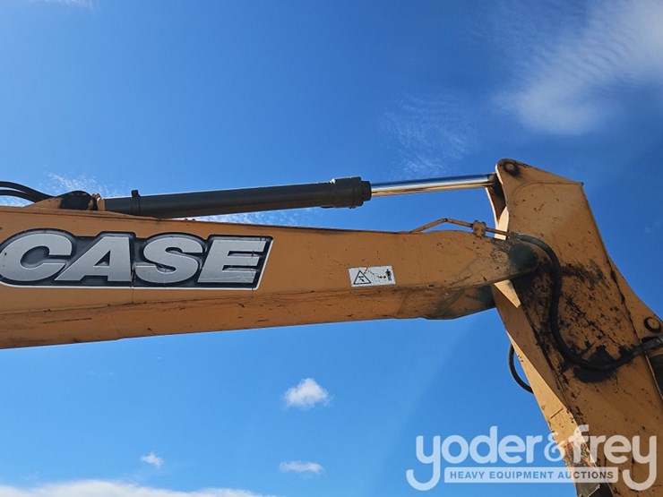 2015-case-cx210c-image-16