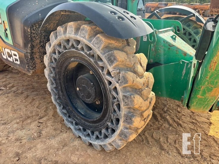 2018-jcb-512-56-image-29