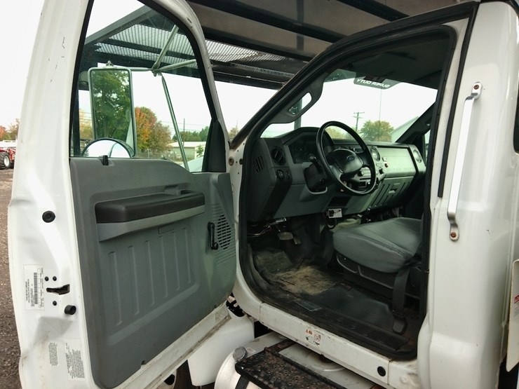 2015-ford-f750-image-9