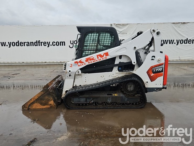 2023-bobcat-t770-image-2